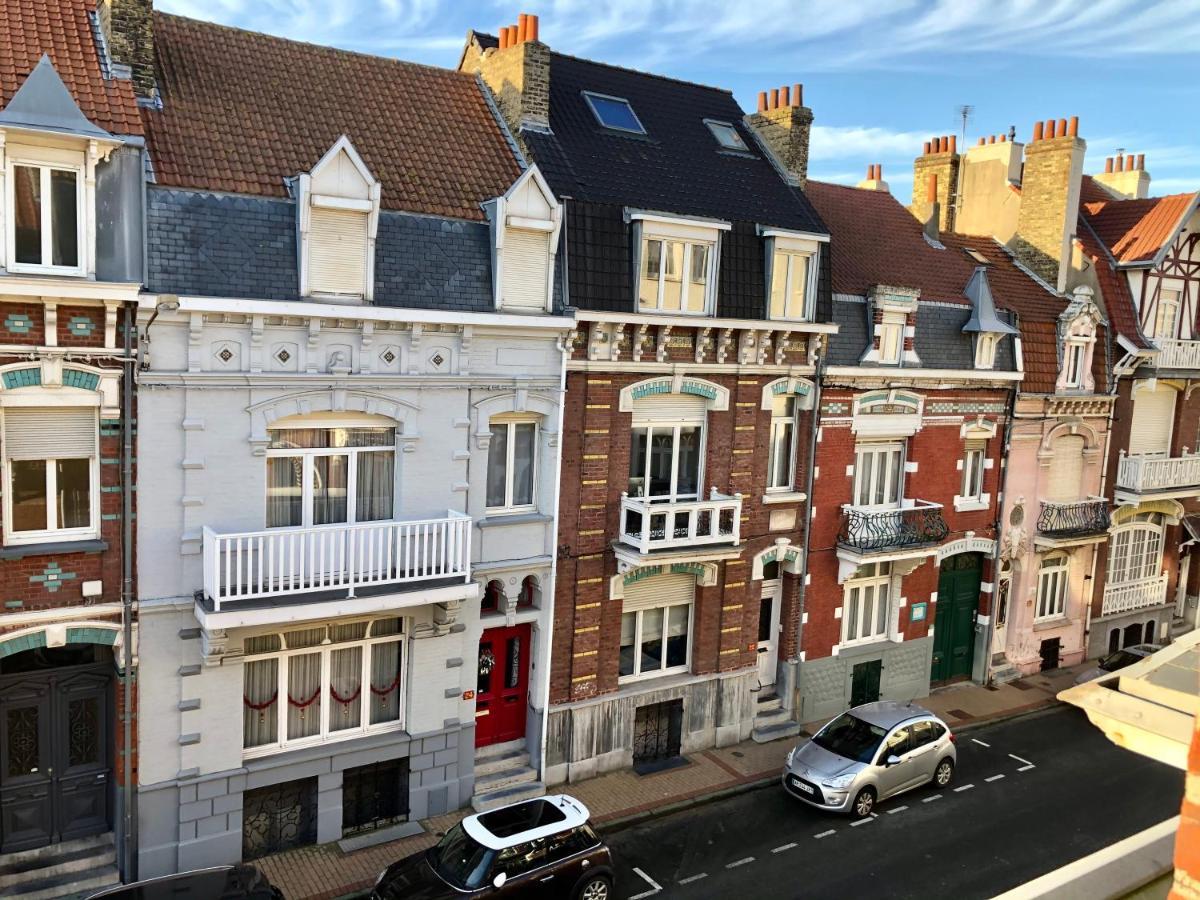 Villa Juliette Dunkirk Екстериор снимка