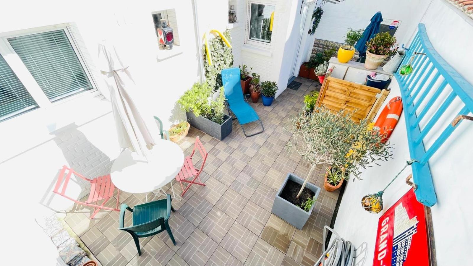 Villa Juliette Dunkirk Екстериор снимка